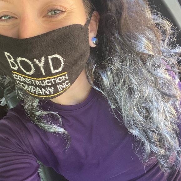 Meet your Posher, Emily - Picture 2 of 14